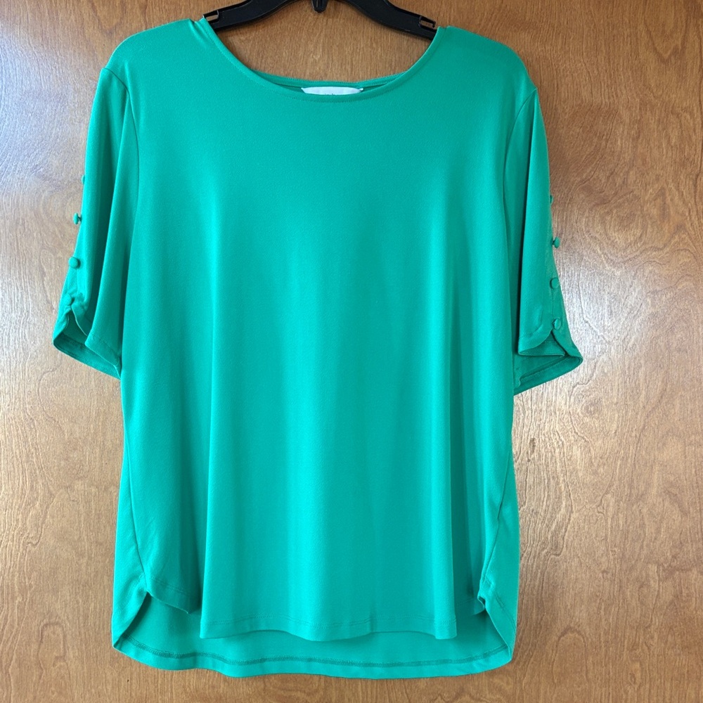 Liz Claiborne Emerald Green Button-Sleeve Top